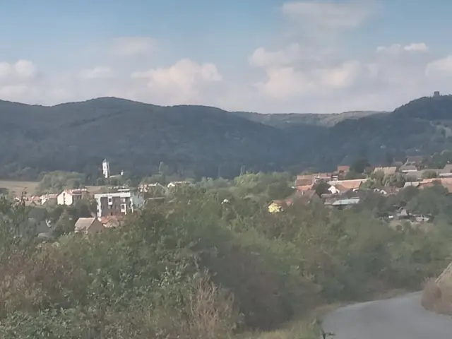 Prodajem plac u Vrdniku - Irig