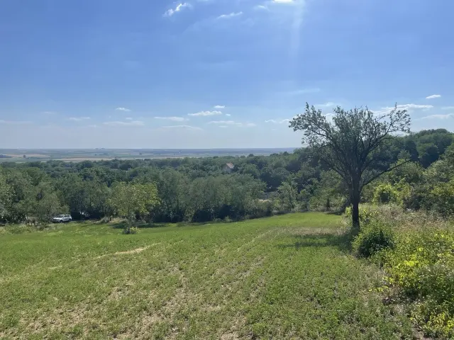 Plac 31 ari – Slankamenački Vinogradi | Panoramski pogled na celu Vojvodinu